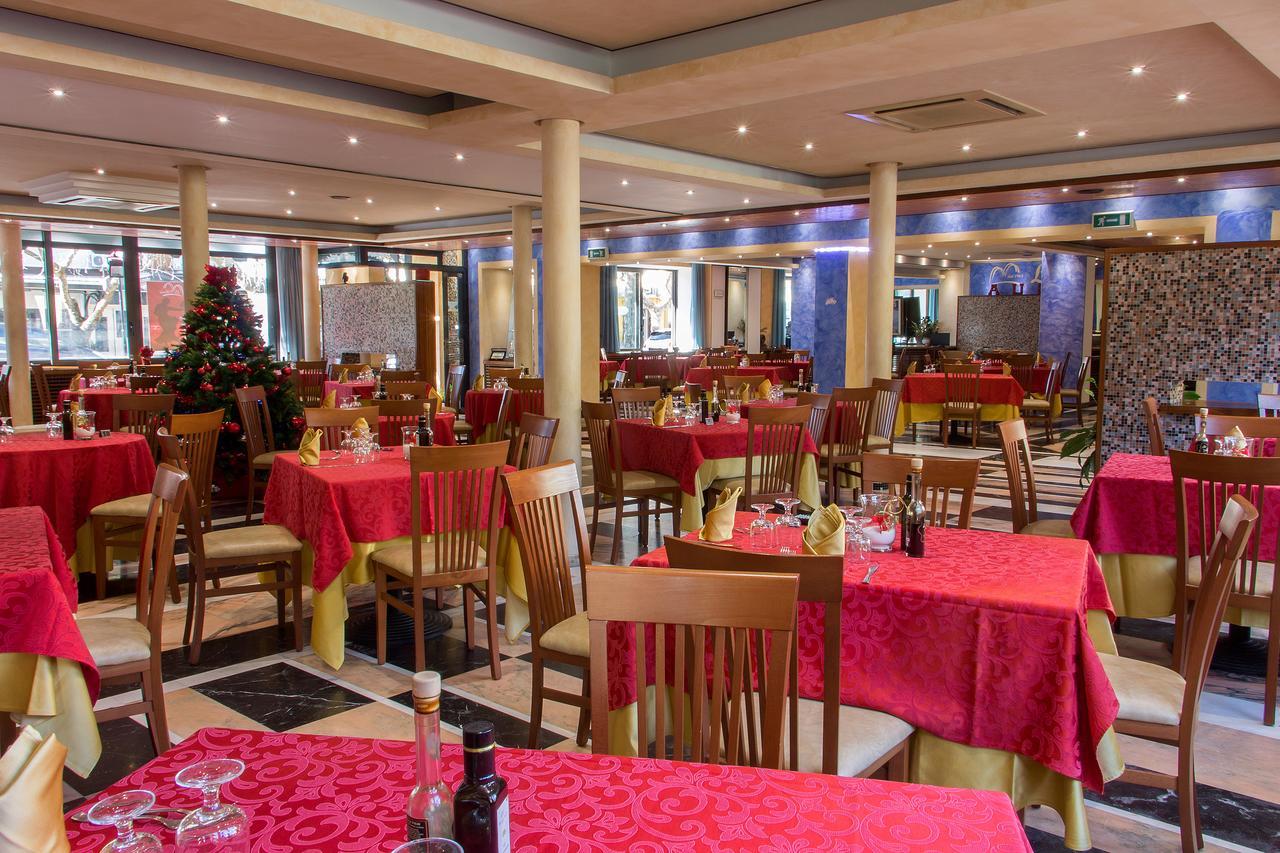 Hotel Le Arcate Praia a Mare Exterior foto