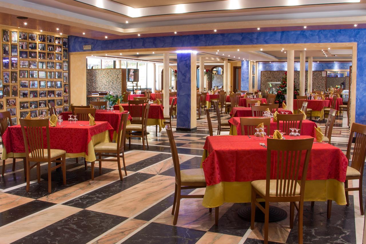 Hotel Le Arcate Praia a Mare Exterior foto